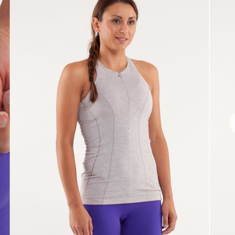 Lululemon Velo Vixen Sleeveless Jersey
Metallic Silver size 10